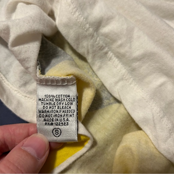 Truly Madly Deeply Graphic Skulls Muscle Tee Urban Outfitters - Picture 12 of 12